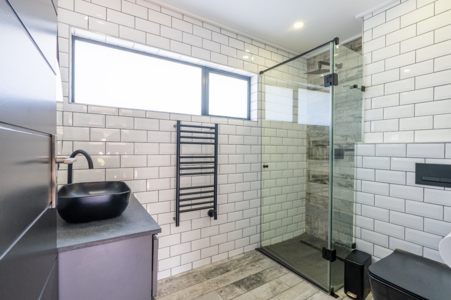 4 Bedroom Property for Sale in Wilderness Central Western Cape